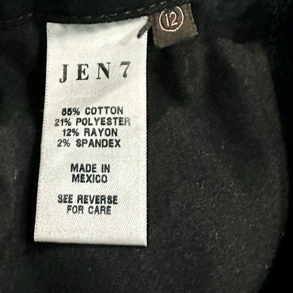 👖🖤 7 FOR ALL‎ MANKIND Jen7 Black Distressed Straight Jeans | Sz 12 | High-Rise - Picture 4 of 4